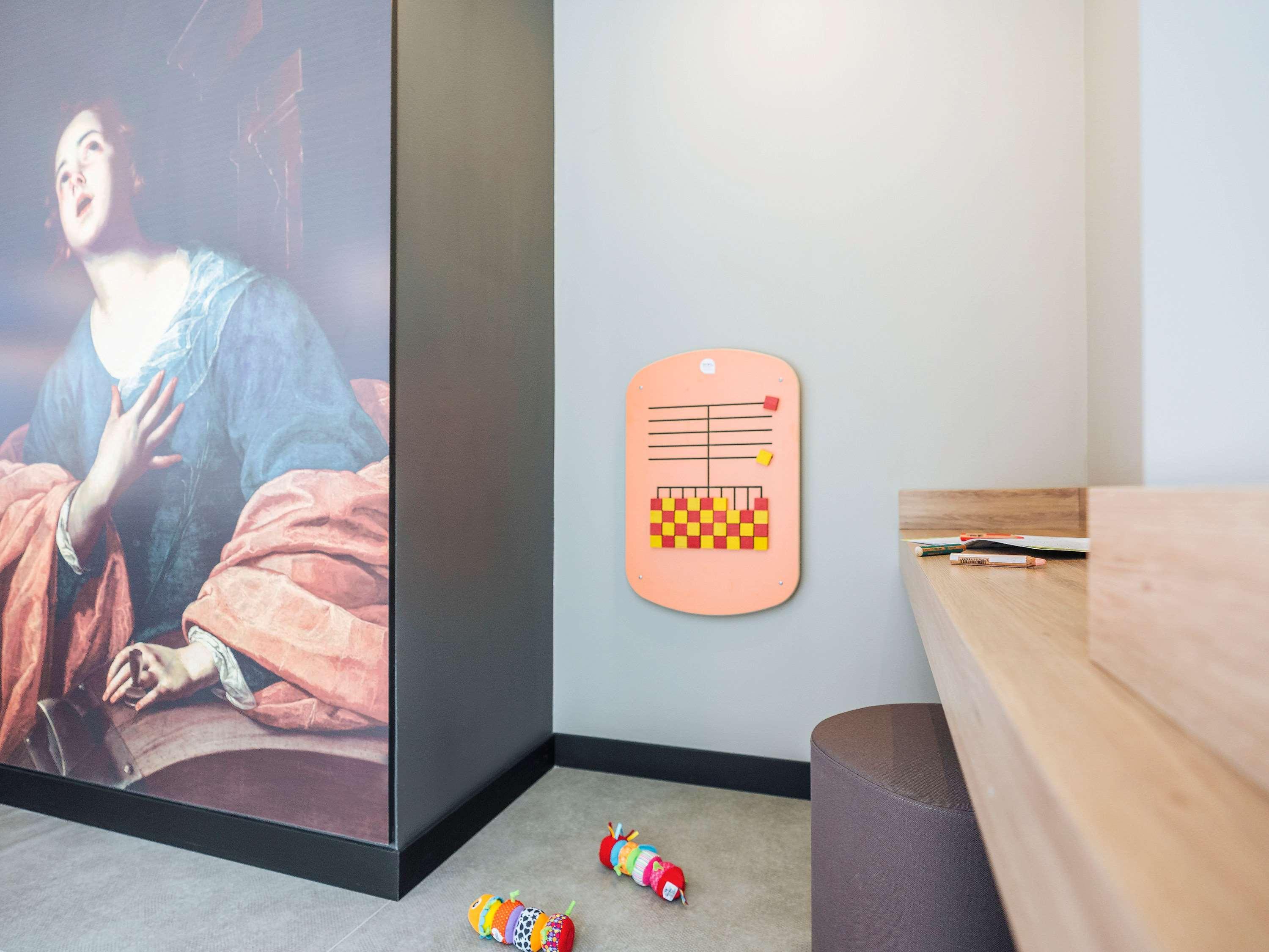 Ibis Styles Le Mans Gare Sud Otel Dış mekan fotoğraf